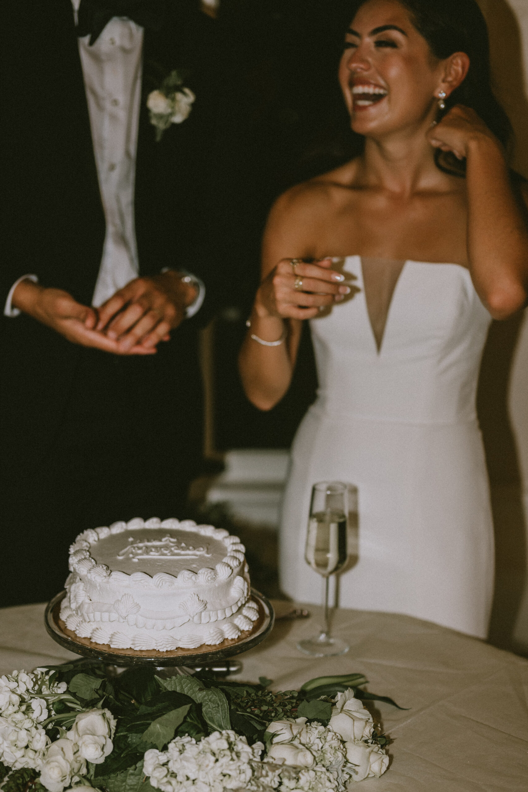 vintage cake cutting photos