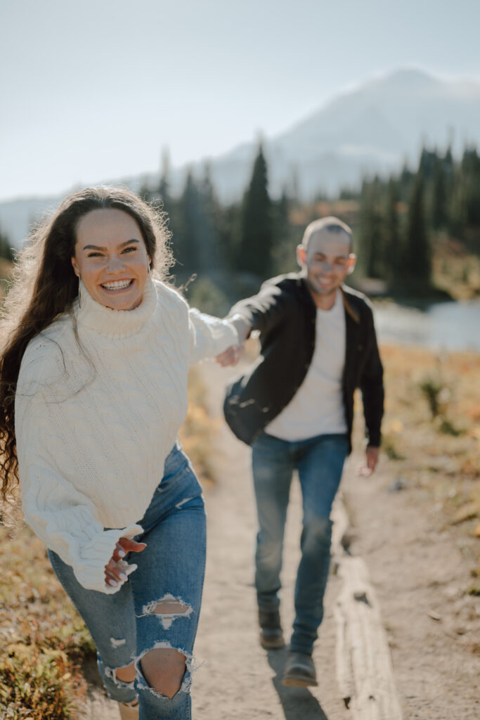 naches peak loop trail mount rainier national park adventurous couple session kate waldis creative